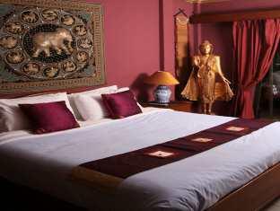 Le Prive Hotel